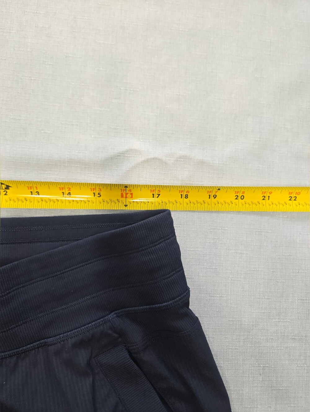 Lululemon Navy Lightweight Jogger Pants – Size 14 - Picture 3 of 9